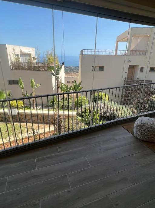 Lujoso Piso En Altos De Monteros Apartamento