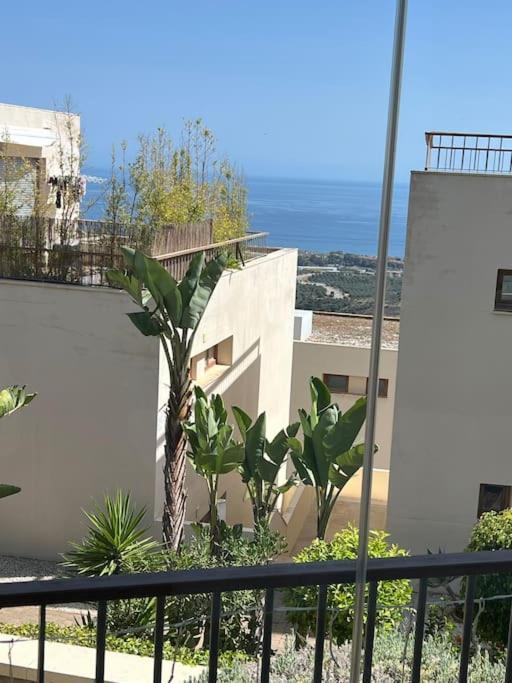 Apartment Lujoso Piso En Altos De Monteros *