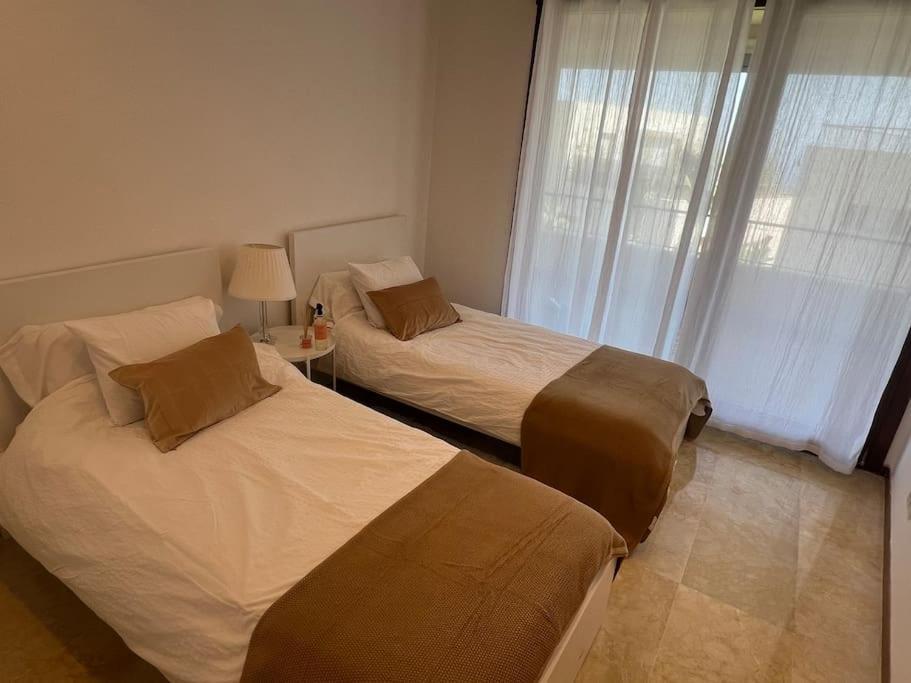 Apartment Lujoso Piso En Altos De Monteros