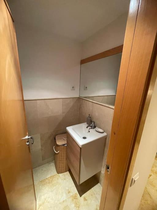 Lujoso Piso En Altos De Monteros Marbella