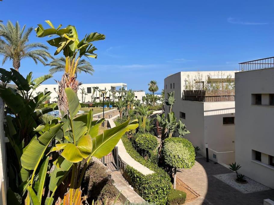 Lujoso Piso En Altos De Monteros Marbella